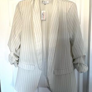 Ovi Women's Elegant Cream Pinstripe Blazer